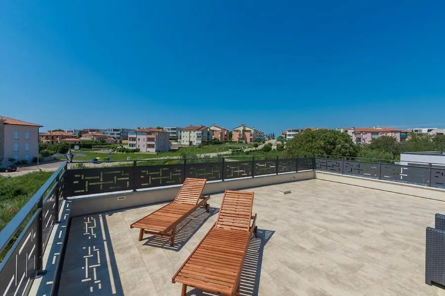 Apartments One&Two Novigrad  Croatia